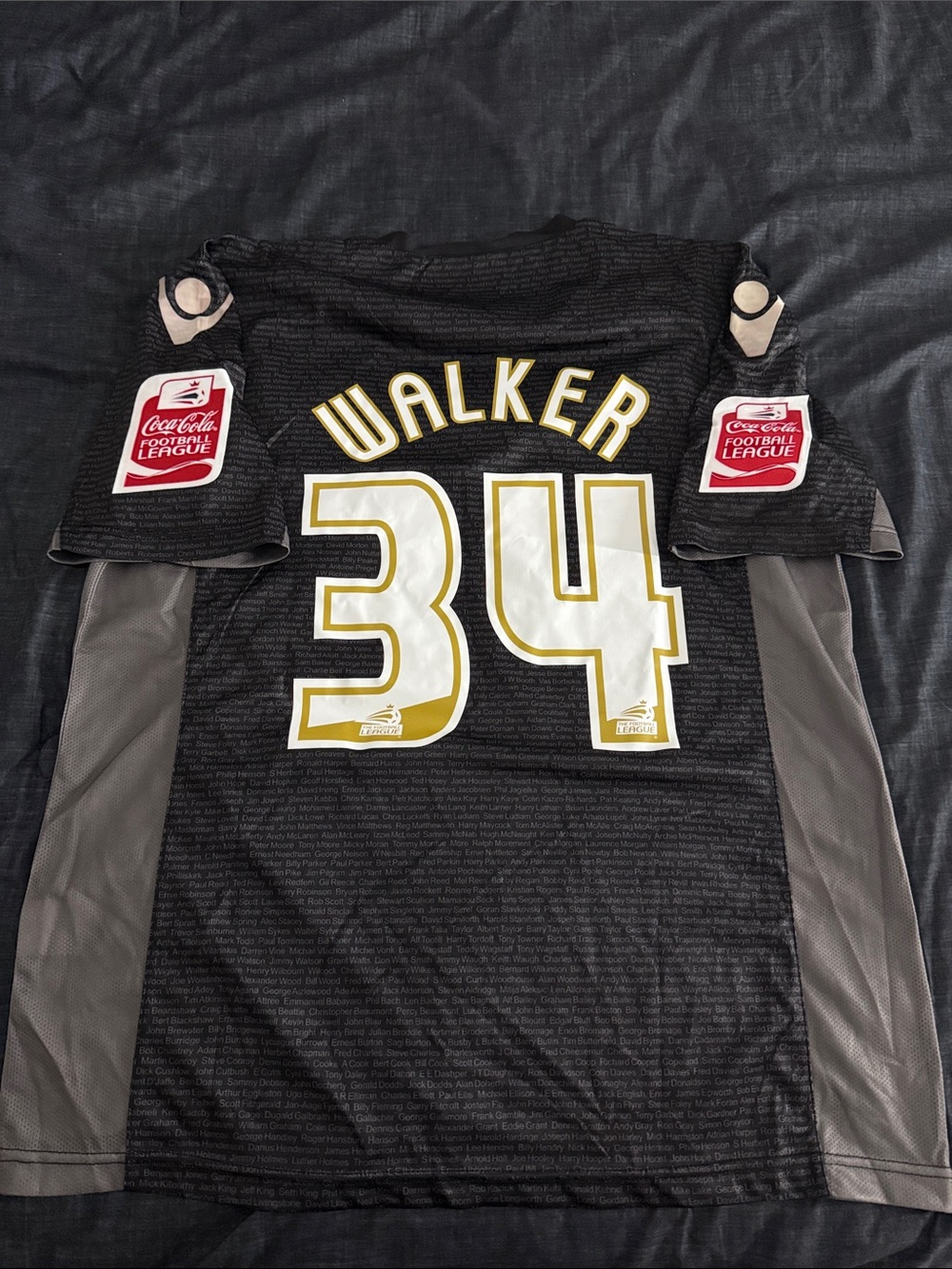 SUPER RARE Sheffield United #34 Kyle Walker 2008-09 2nd division Macron Home Kit